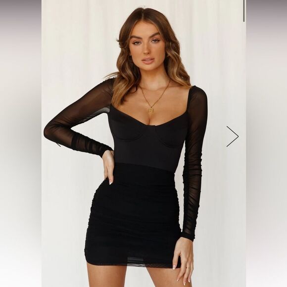 Hello Molly Keeping Secrets From Me Black Dress - Picture 5 of 9